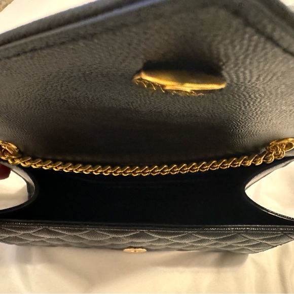 Authentic Like-new YSL quilted grain envelope leather bag - Picture 7 of 9